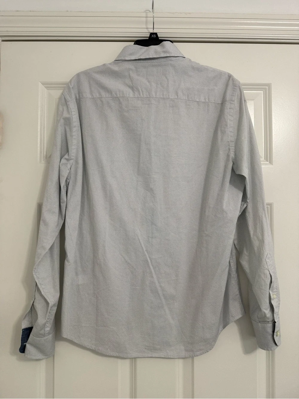 Banana Republic Men's Light Gray Slim Untuck Fit Dress Shirt. Sz M